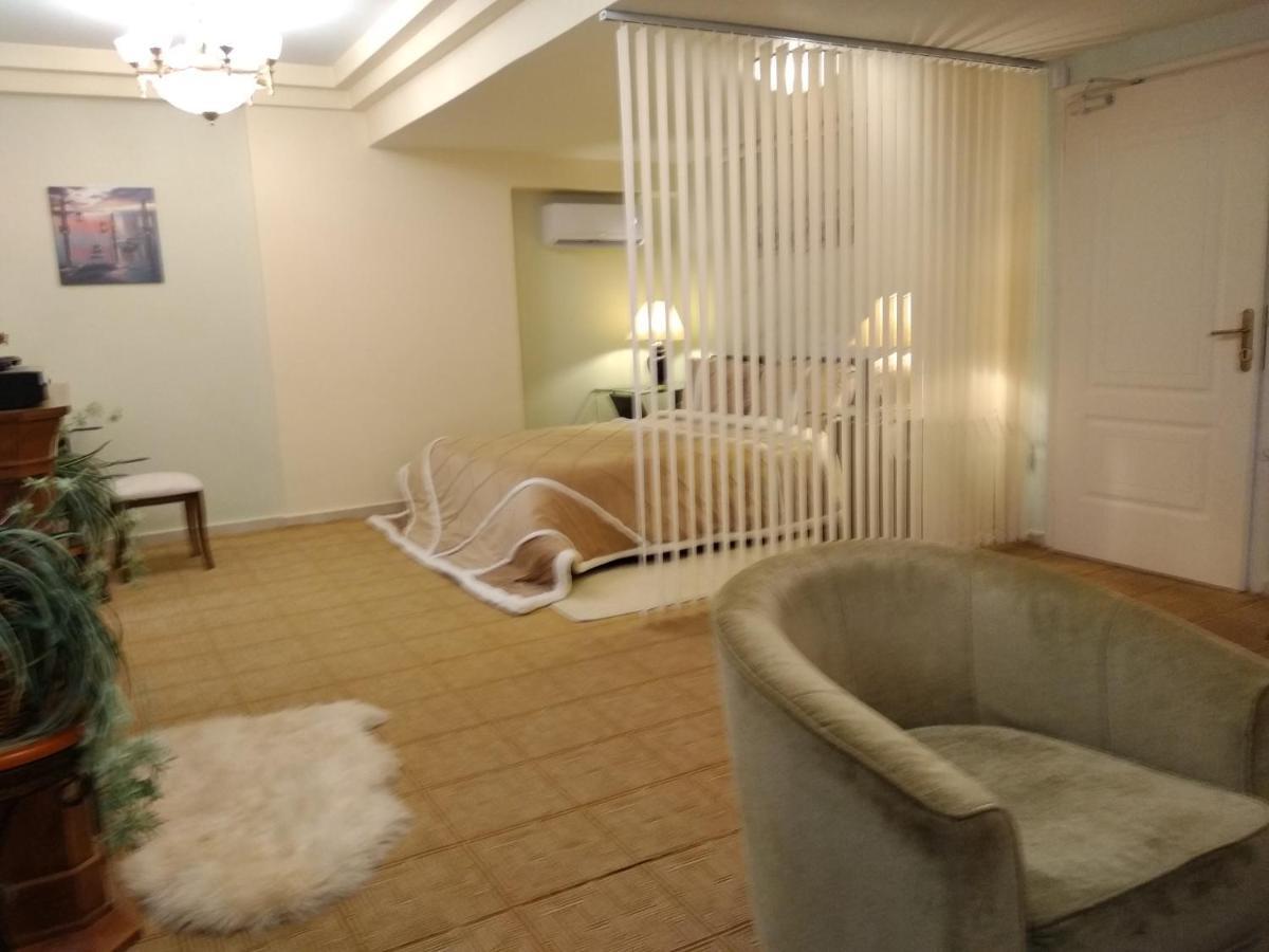 Wonderful Playroom Apartment Athens Ngoại thất bức ảnh